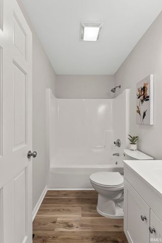 1507 W Lincoln Avenue, Goshen, IN 46526