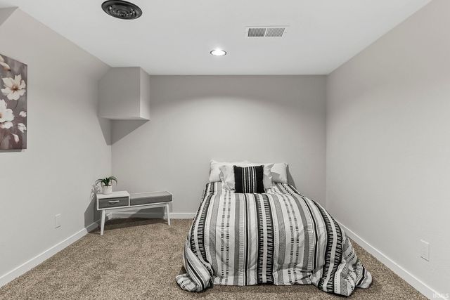 1507 W Lincoln Avenue, Goshen, IN 46526