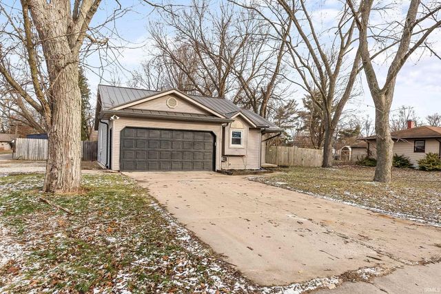 1507 W Lincoln Avenue, Goshen, IN 46526