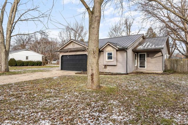 1507 W Lincoln Avenue, Goshen, IN 46526