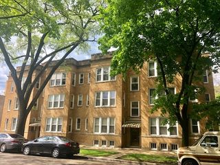 2536 W Thorndale Avenue 1, Chicago, IL 60659