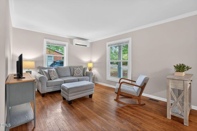 232 Fairview Road, Cary, NC 27511