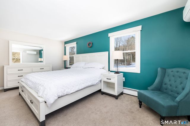 74 Tariffville Road, Bloomfield, CT 06002