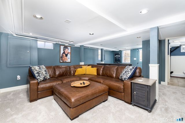 74 Tariffville Road, Bloomfield, CT 06002