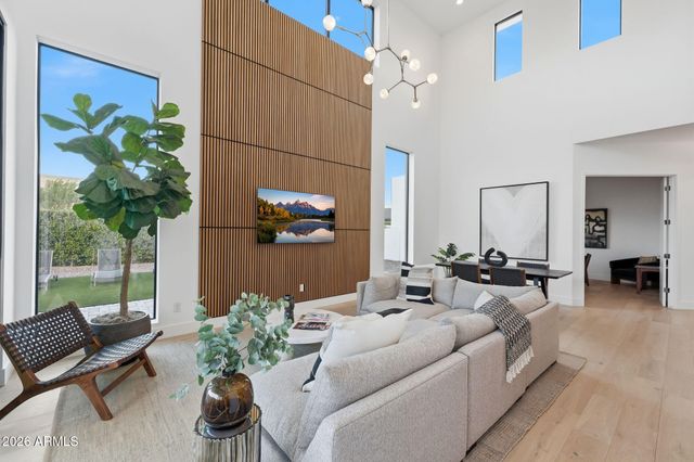 100 W Northern Avenue 6, Phoenix, AZ 85021