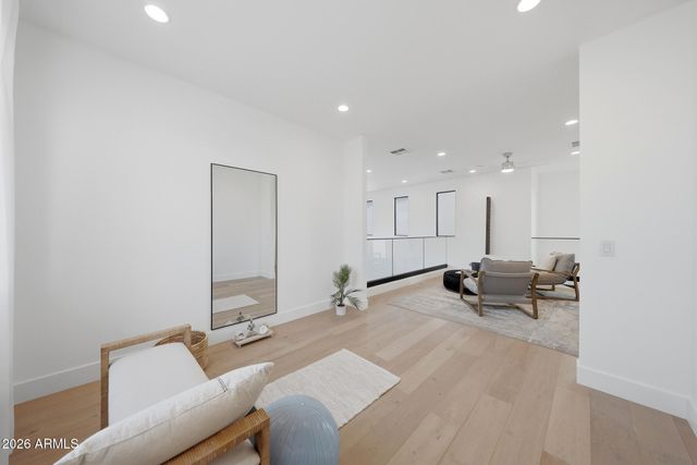 100 W Northern Avenue 6, Phoenix, AZ 85021