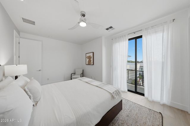 100 W Northern Avenue 6, Phoenix, AZ 85021