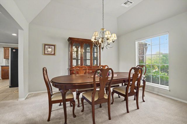 9279 Black Oak Lane, Sand Springs, OK 74063