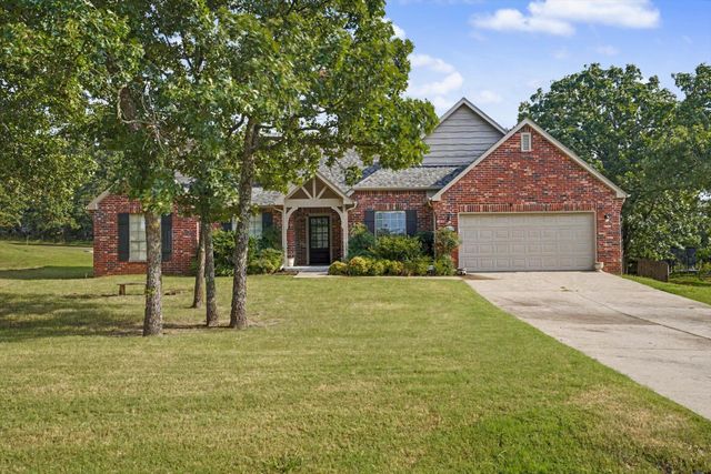 9279 Black Oak Lane, Sand Springs, OK 74063