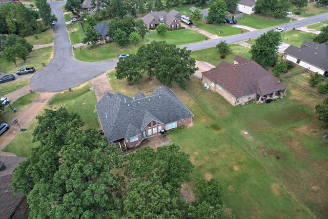 9279 Black Oak Lane, Sand Springs, OK 74063