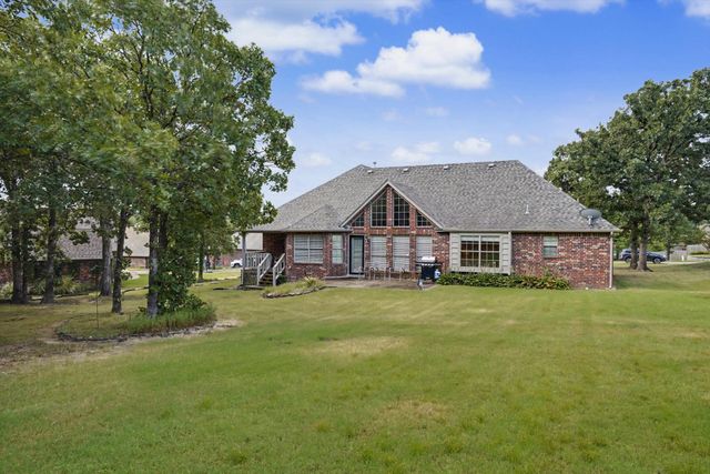 9279 Black Oak Lane, Sand Springs, OK 74063