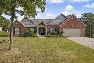 9279 Black Oak Lane, Sand Springs, OK 74063