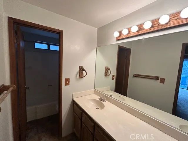 560 Talmadge Road, Big Bear Lake, CA 92315