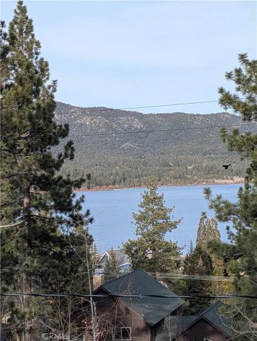 560 Talmadge Road, Big Bear Lake, CA 92315
