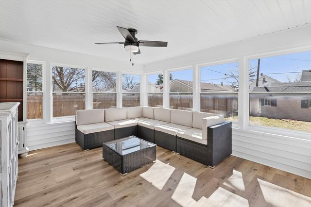 2800 15th Street, Moline, IL 61265