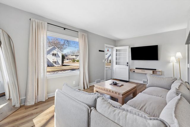 2800 15th Street, Moline, IL 61265