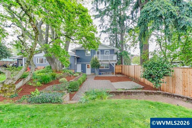 2686 Mountain View Dr S, Salem, OR 97302