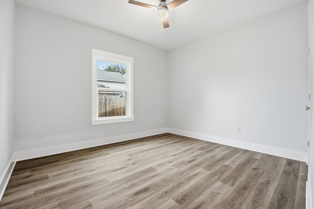 15 Plew Avenue, Shalimar, FL 32579