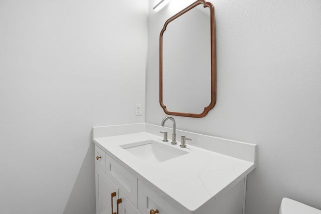 15 Plew Avenue, Shalimar, FL 32579