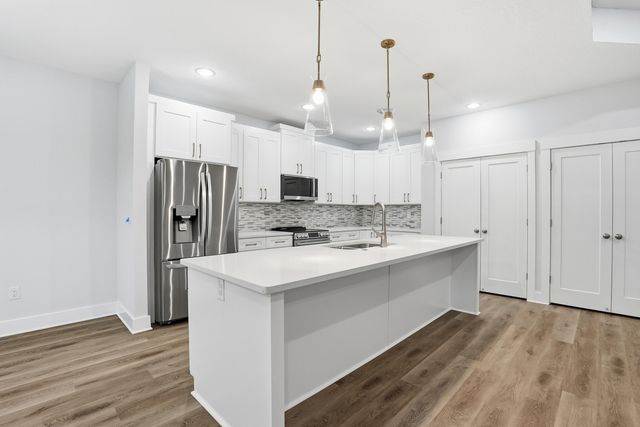 15 Plew Avenue, Shalimar, FL 32579