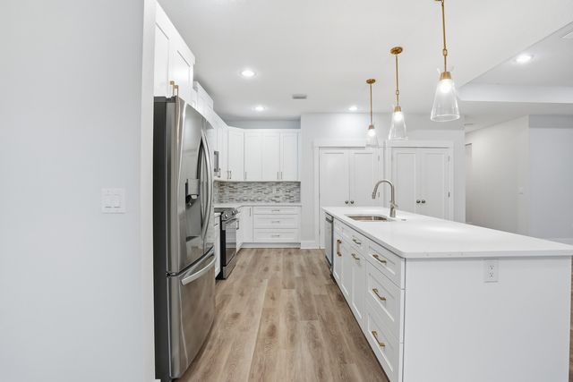 15 Plew Avenue, Shalimar, FL 32579