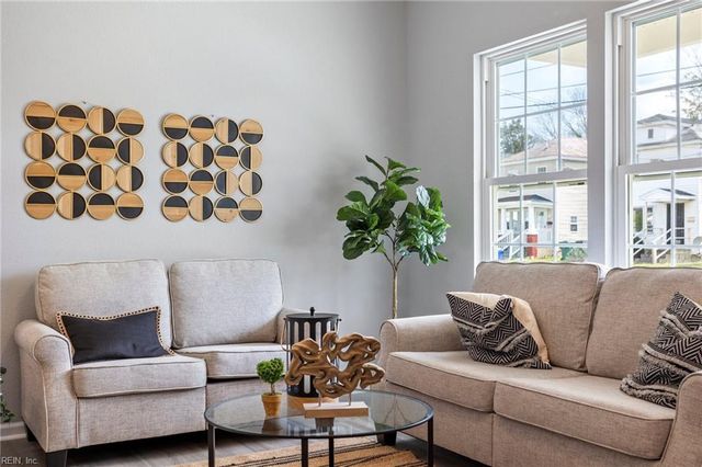 437 Wellons ST, Suffolk, VA 23434