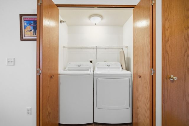 651 SE Dovetail Road 7, Grimes, IA 50111