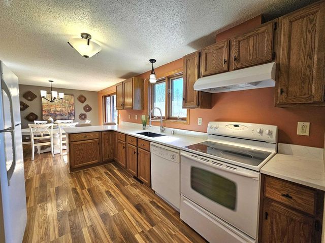 W4581 BUSS DRIVE, Cecil, WI 54111