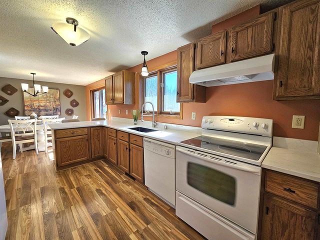 W4581 BUSS DRIVE, Cecil, WI 54111