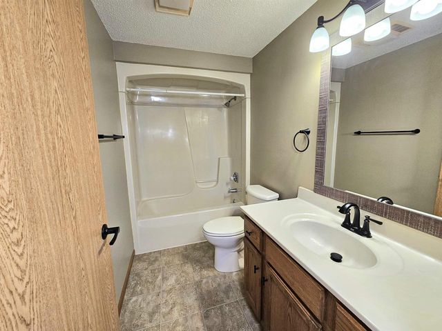 W4581 BUSS DRIVE, Cecil, WI 54111