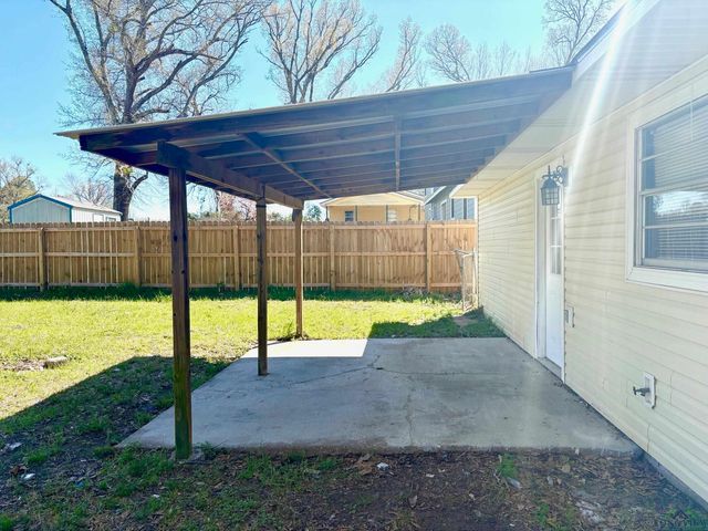 2206 Addiebelle St., Marshall, TX 75672