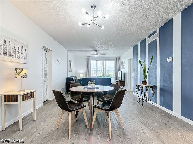 4613 SE 5th AVE 108, Cape Coral, FL 33904