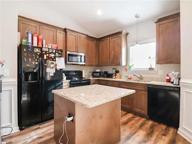 111 Academy Drive, Pickens, SC 29671
