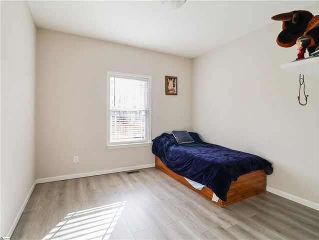111 Academy Drive, Pickens, SC 29671