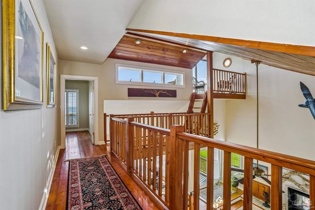 2653 Del Mar Dr, Gulf Breeze, FL 32563