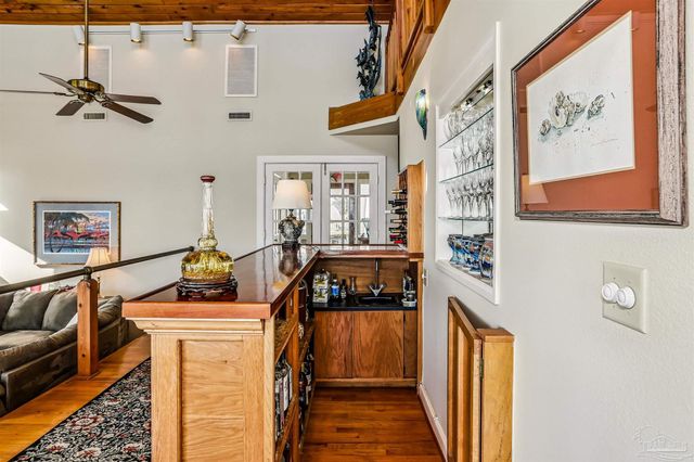 2653 Del Mar Dr, Gulf Breeze, FL 32563