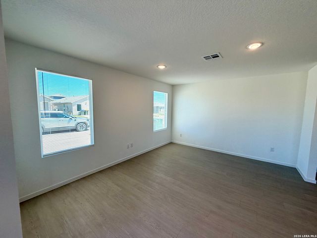 6707 Chert Chase, Elmendorf, TX 78263