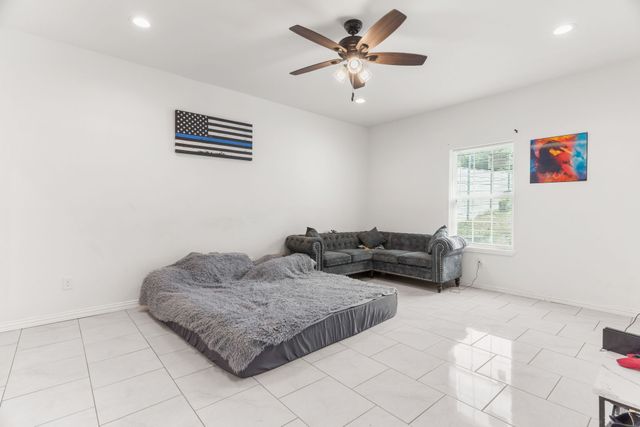 2810 19th Street, Fort Worth, TX 76106