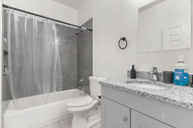 2810 19th Street, Fort Worth, TX 76106