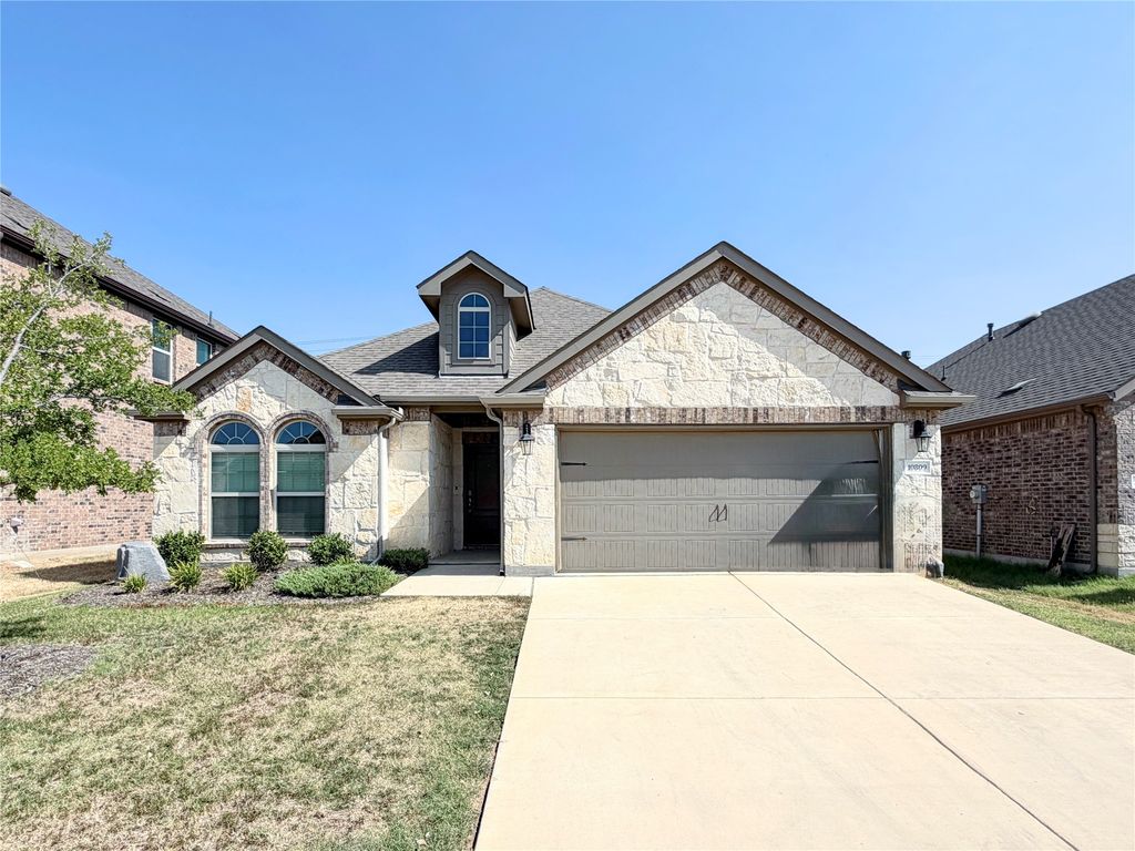 10809 Table Bluff Street, Aubrey, TX 76227