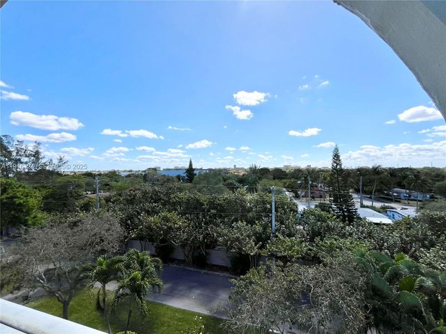 250 NE 20th Street 5250, Boca Raton, FL 33431