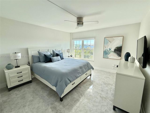 250 NE 20th Street 5250, Boca Raton, FL 33431