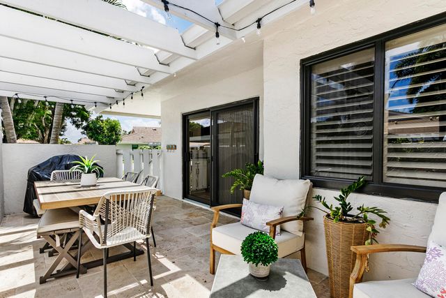 3616 Freshwater Drive, Jupiter, FL 33477