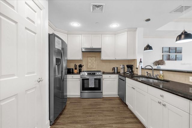 1362 CENTRE COURT RIDGE DRIVE 102, Reunion, FL 34747