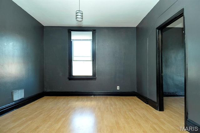 4631 Morganford Road, St Louis, MO 63116
