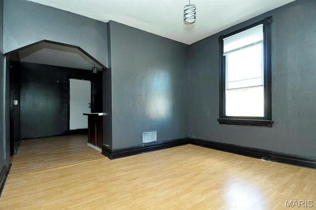 4631 Morganford Road, St Louis, MO 63116