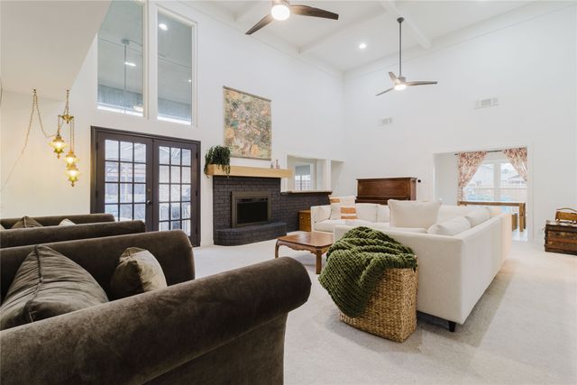 7 Royal Oaks Boulevard, Hickory Creek, TX 75065
