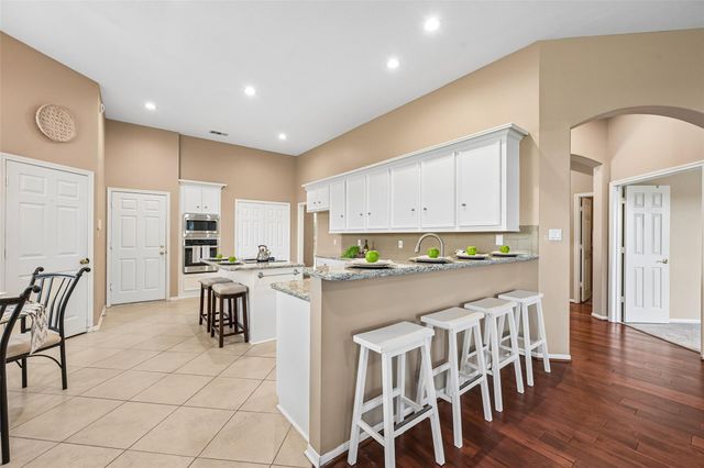 3402 Shadowwalk Drive, Houston, TX 77082