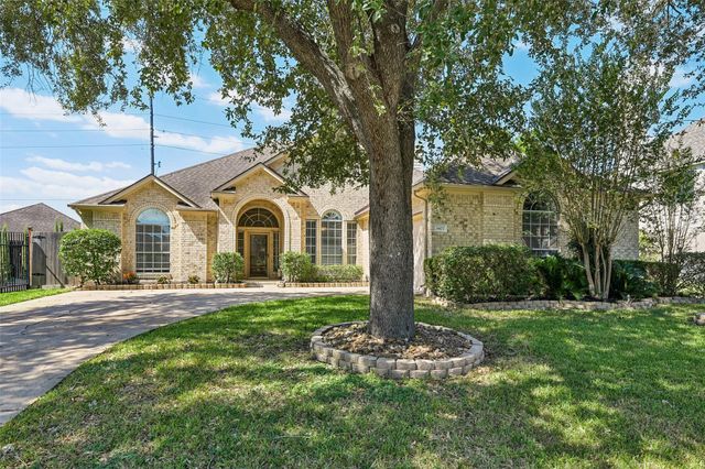 3402 Shadowwalk Drive, Houston, TX 77082