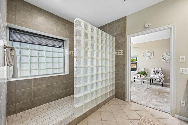 3402 Shadowwalk Drive, Houston, TX 77082